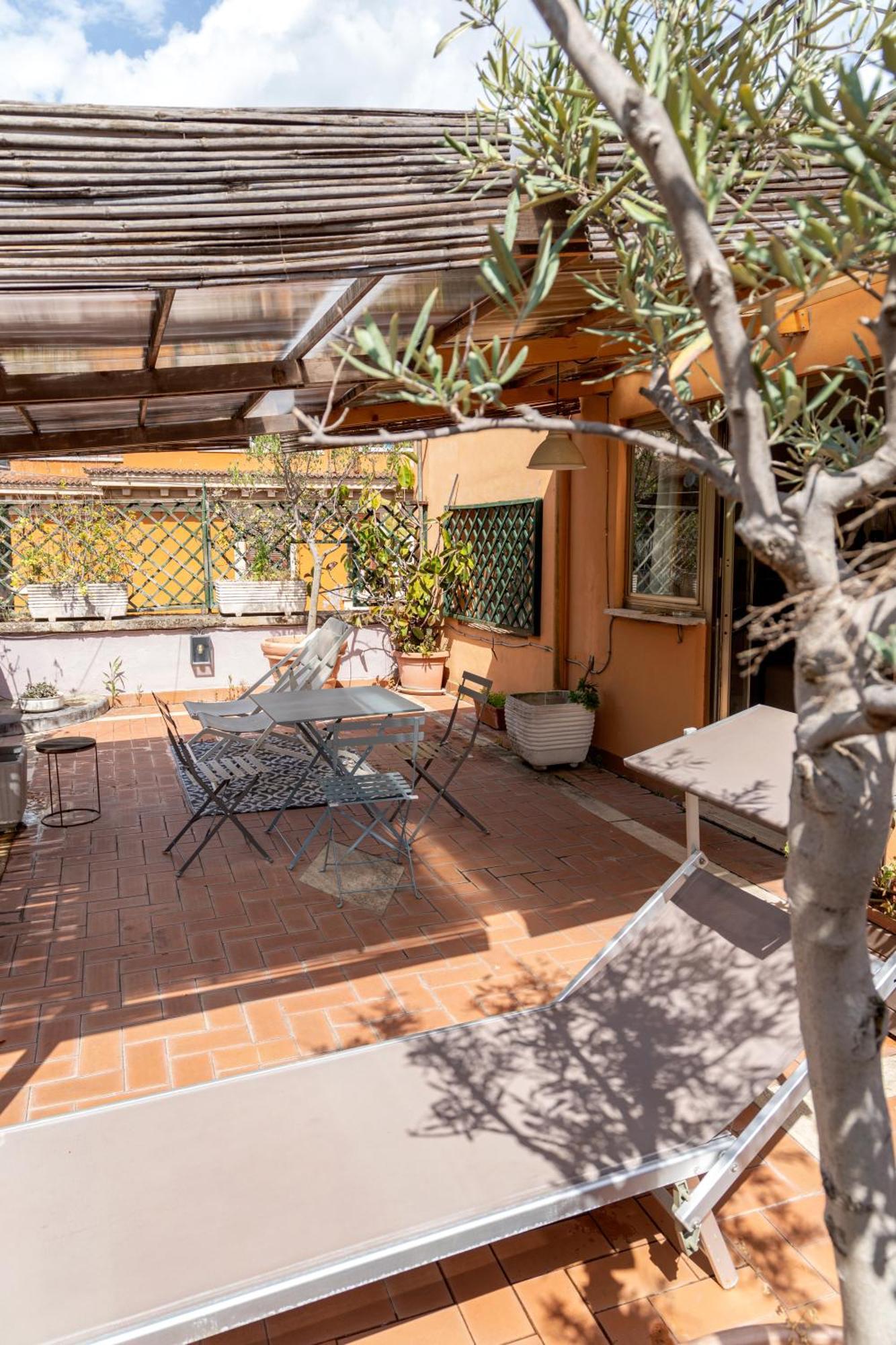Your Trastevere Terrace